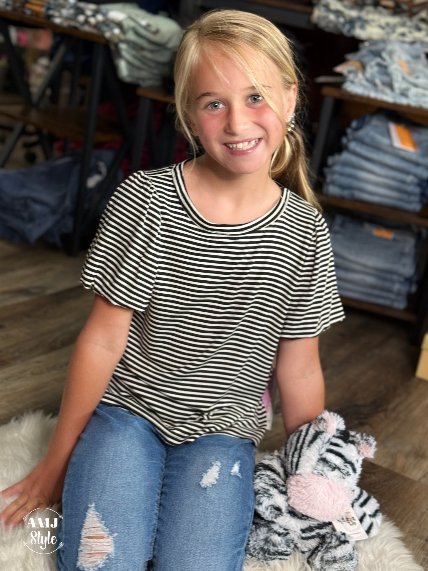 Bubble Sleeve Kiddo Top - Black