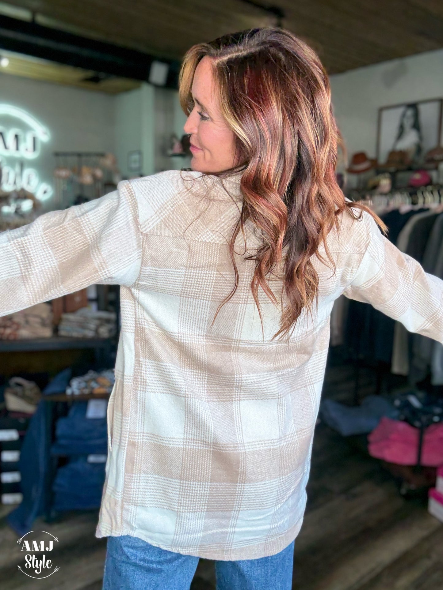 Timber Trail Flannel - White/Taupe