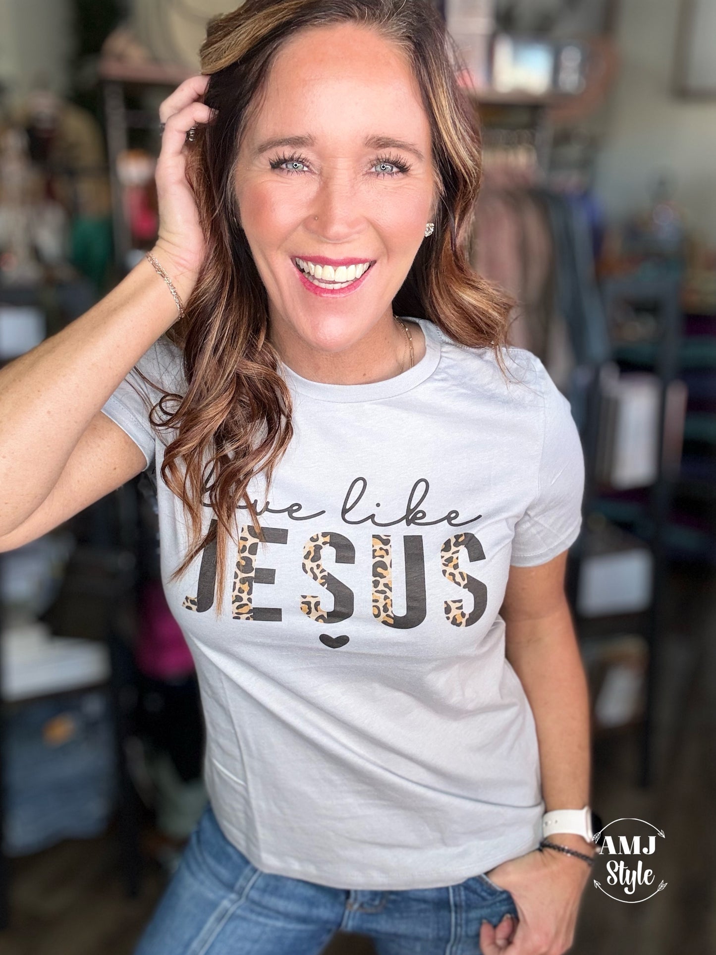 Love Like Jesus Graphic Tee