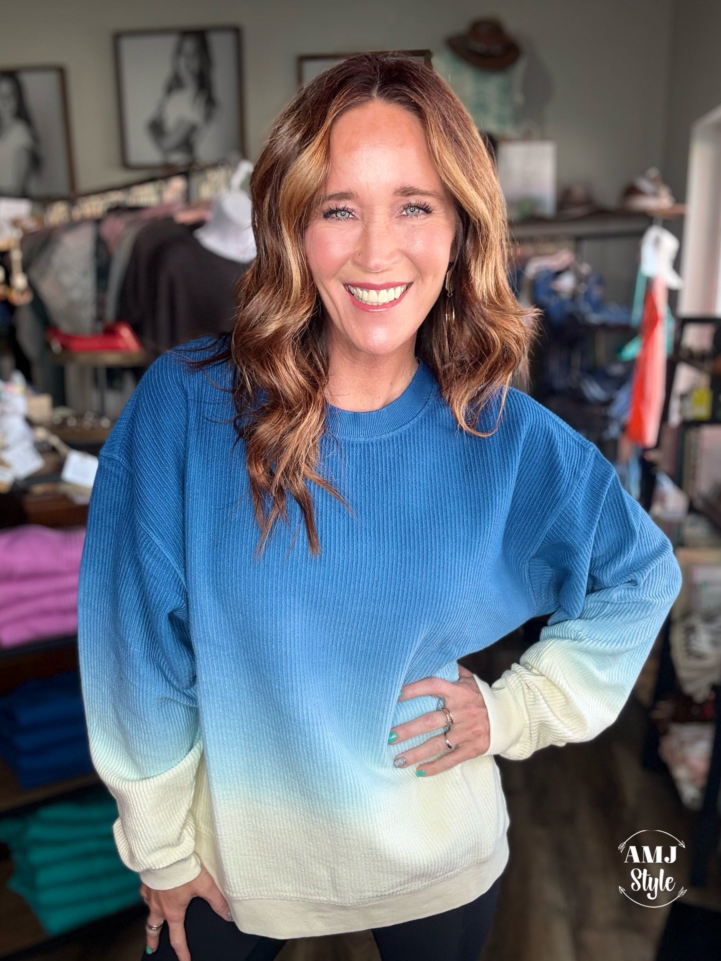 Luxe Ombre Corded Crew Sweatshirt - Navy/Eggnog
