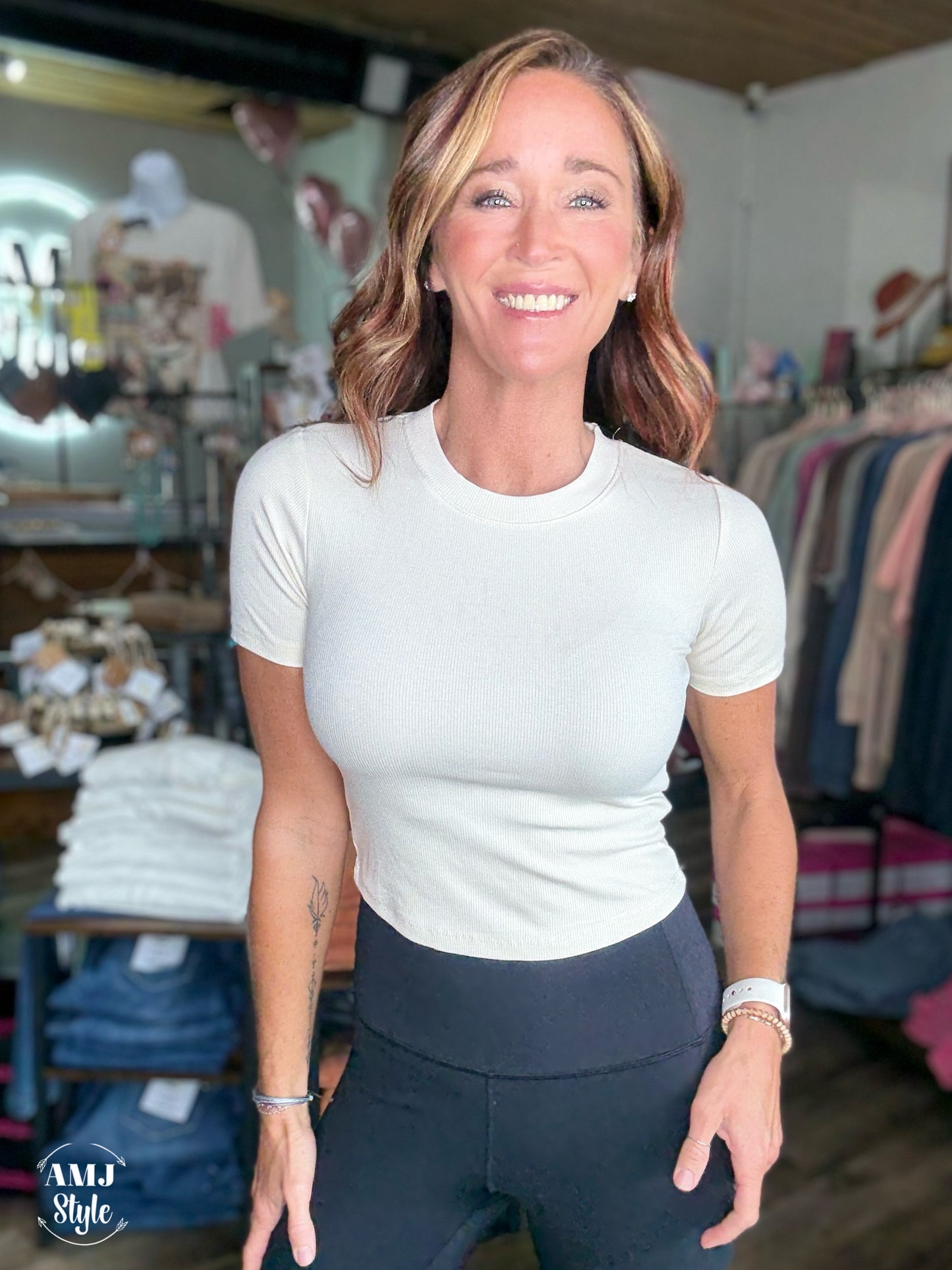 Essential Micro-ribbed Cropped Tee