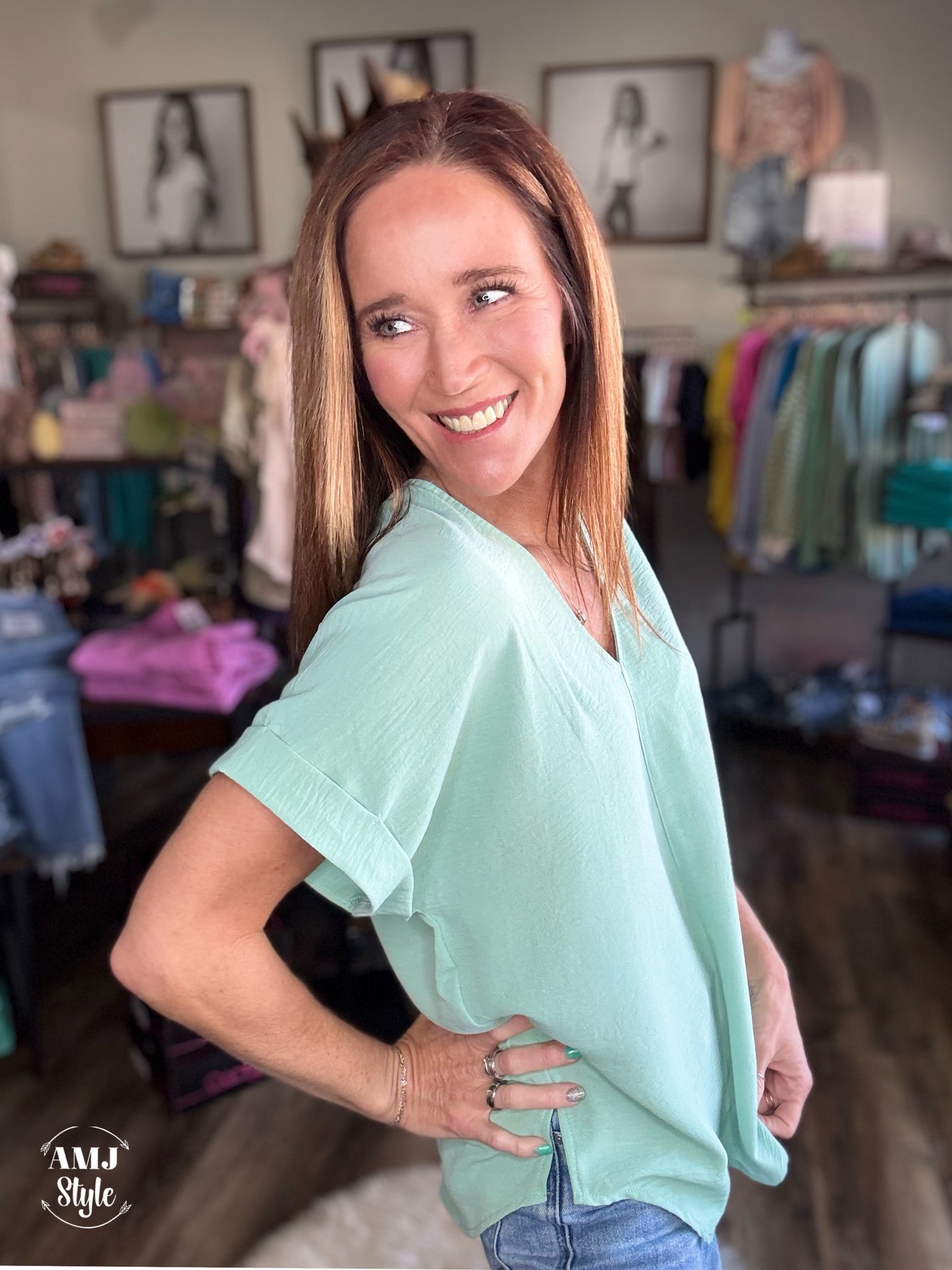 Vibrant V Crinkle Top - Mint