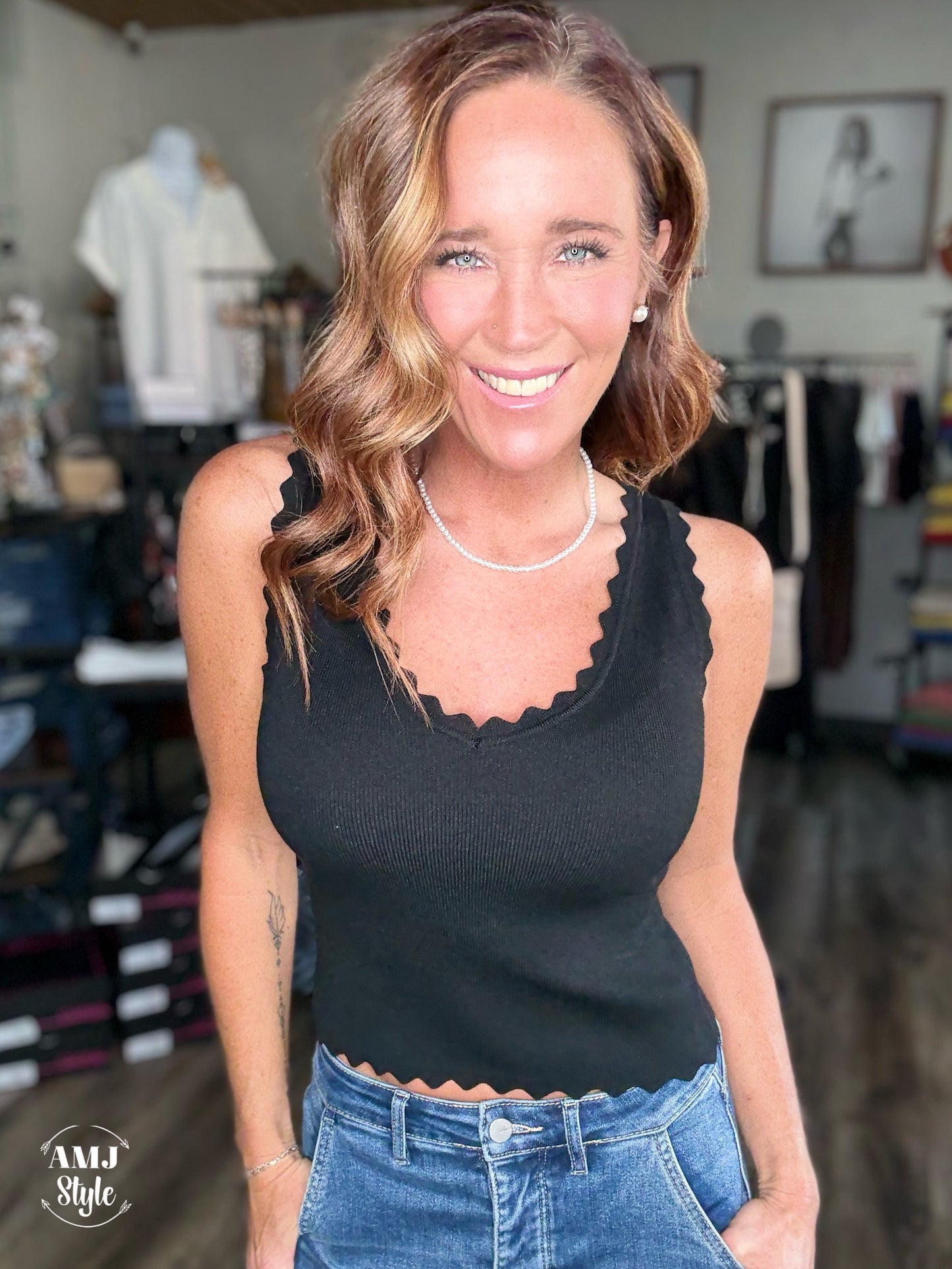 Scallop Edge Knit Tank - Black