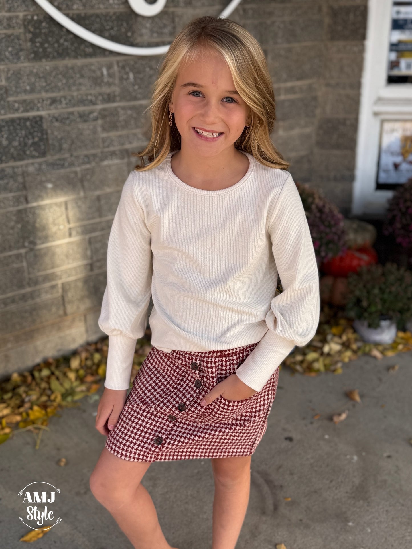 Cutsey Kiddo Cuffed Top
