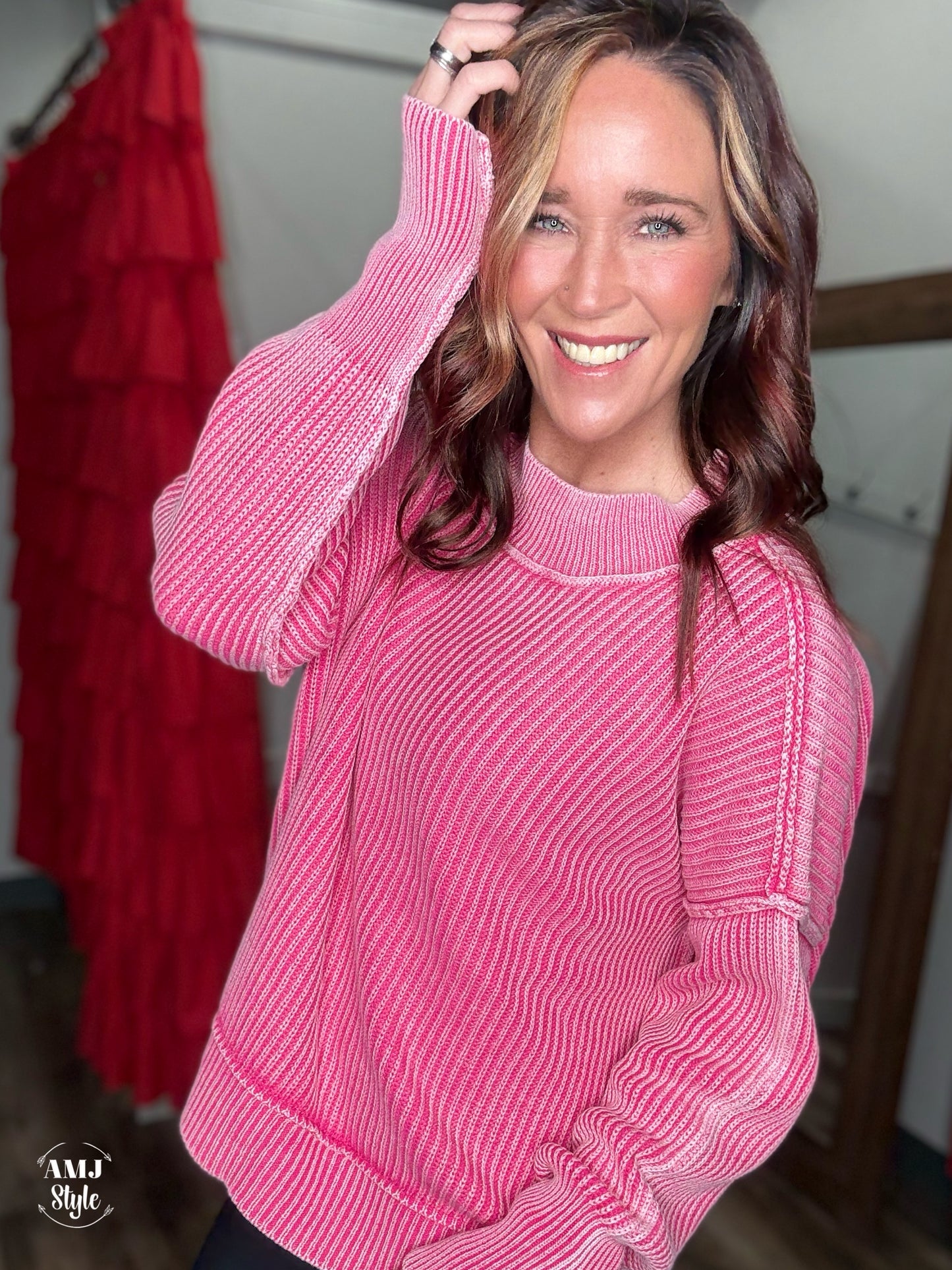 The Lodge Sweater - Hot Pink