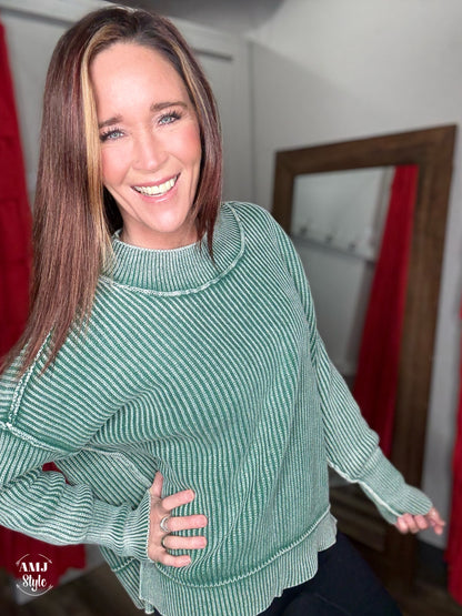 The Lodge Sweater - Dark Green