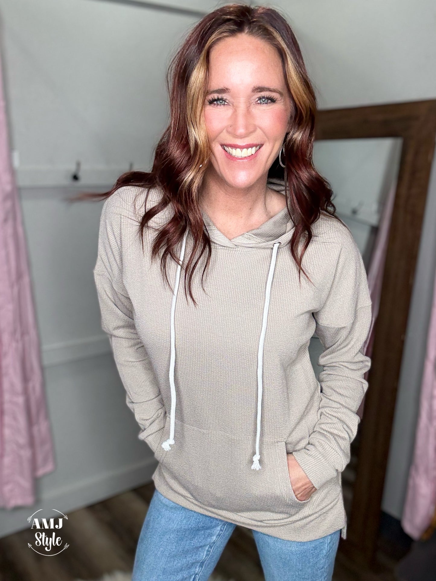 The Kacey Hoodie - Mocha