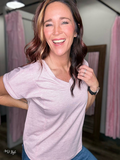 The Effortless V Neck - Pink
