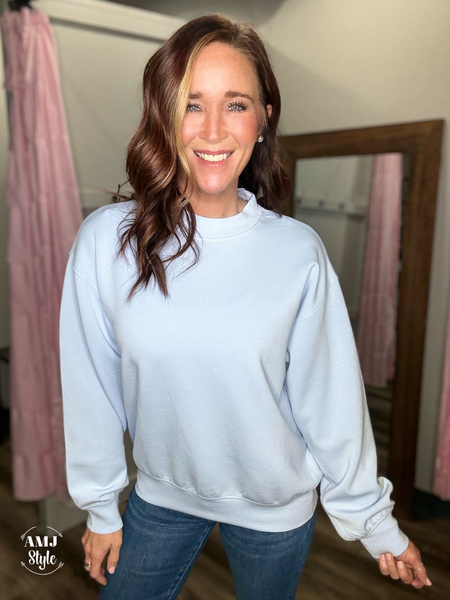 Vivid Breeze Pullover - Frost