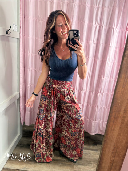 Cascading Floral Pants - Wine Floral