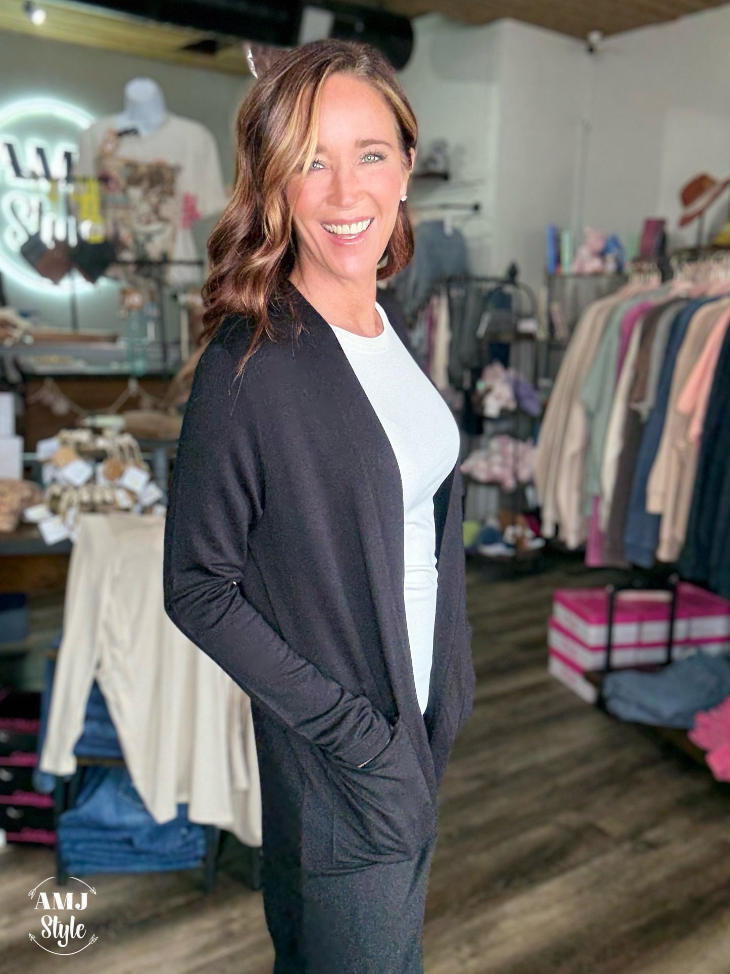 The Ultimate Lounge Cardi - Black