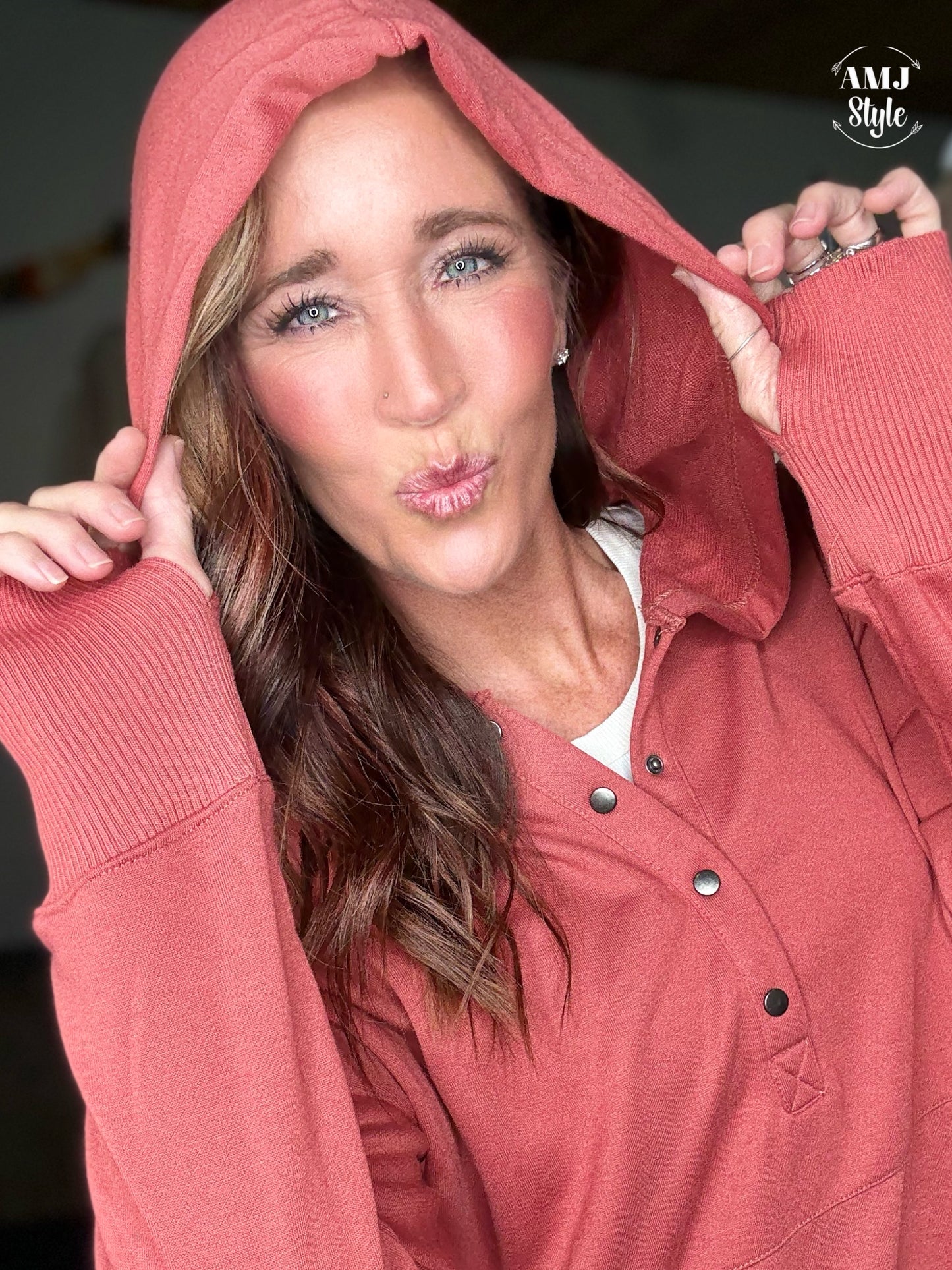 The Hangout Hoodie - Brick