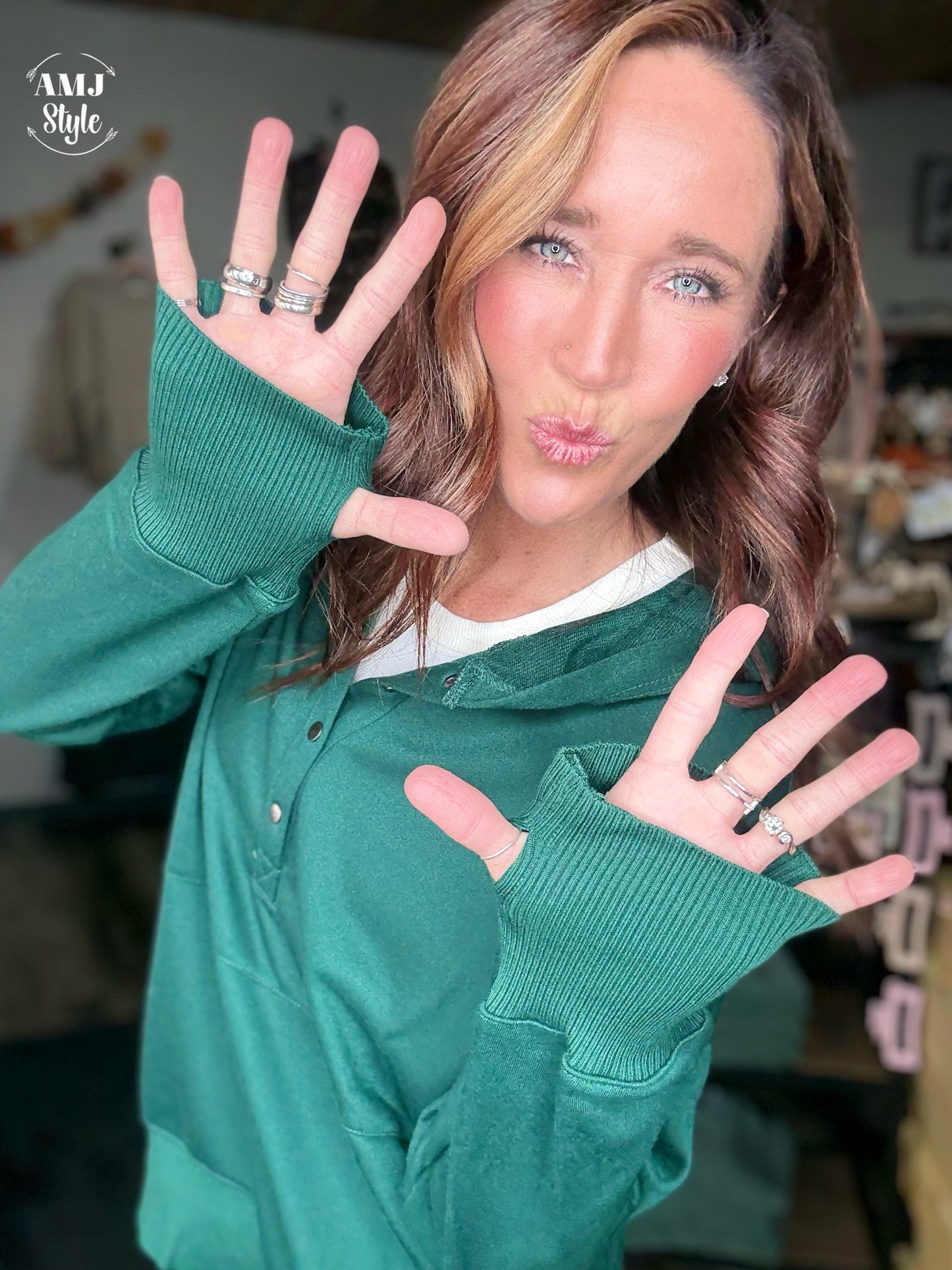 The Hangout Hoodie - Hunter Green