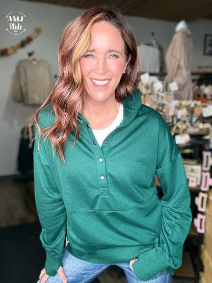 The Hangout Hoodie - Hunter Green