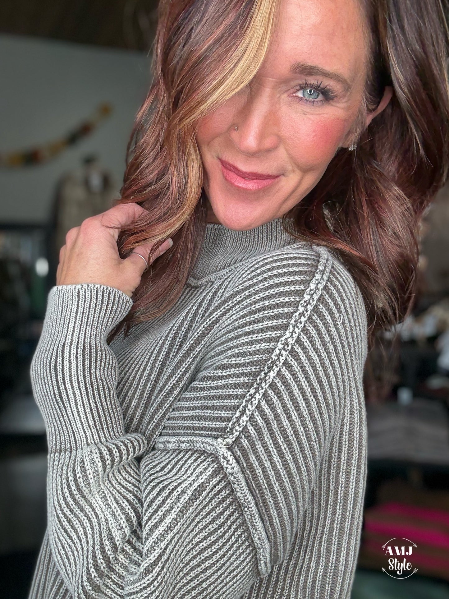 The Lodge Sweater - Mocha