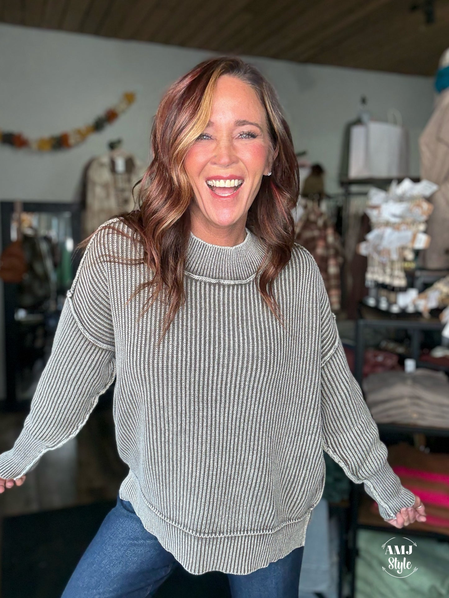 The Lodge Sweater - Mocha